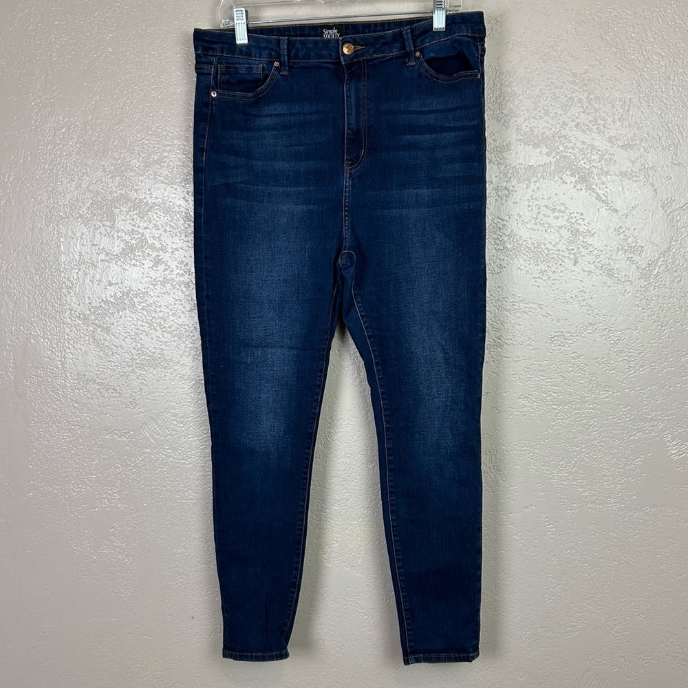 Indigo Blue Skinny Jeans with‎ Stretch and Tapered Fit